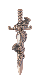 Wild Thistles Kilt Pin